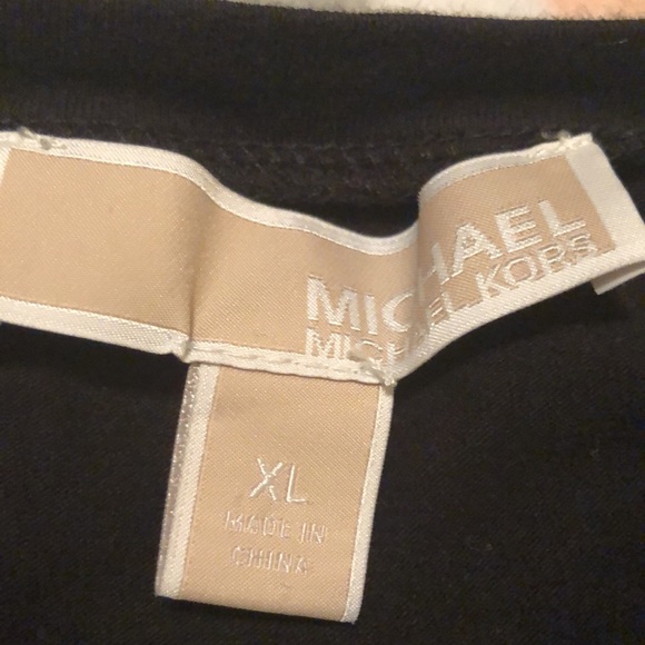 Michael Kors Black w/Gold Zippers Top Size XL - Picture 2 of 8